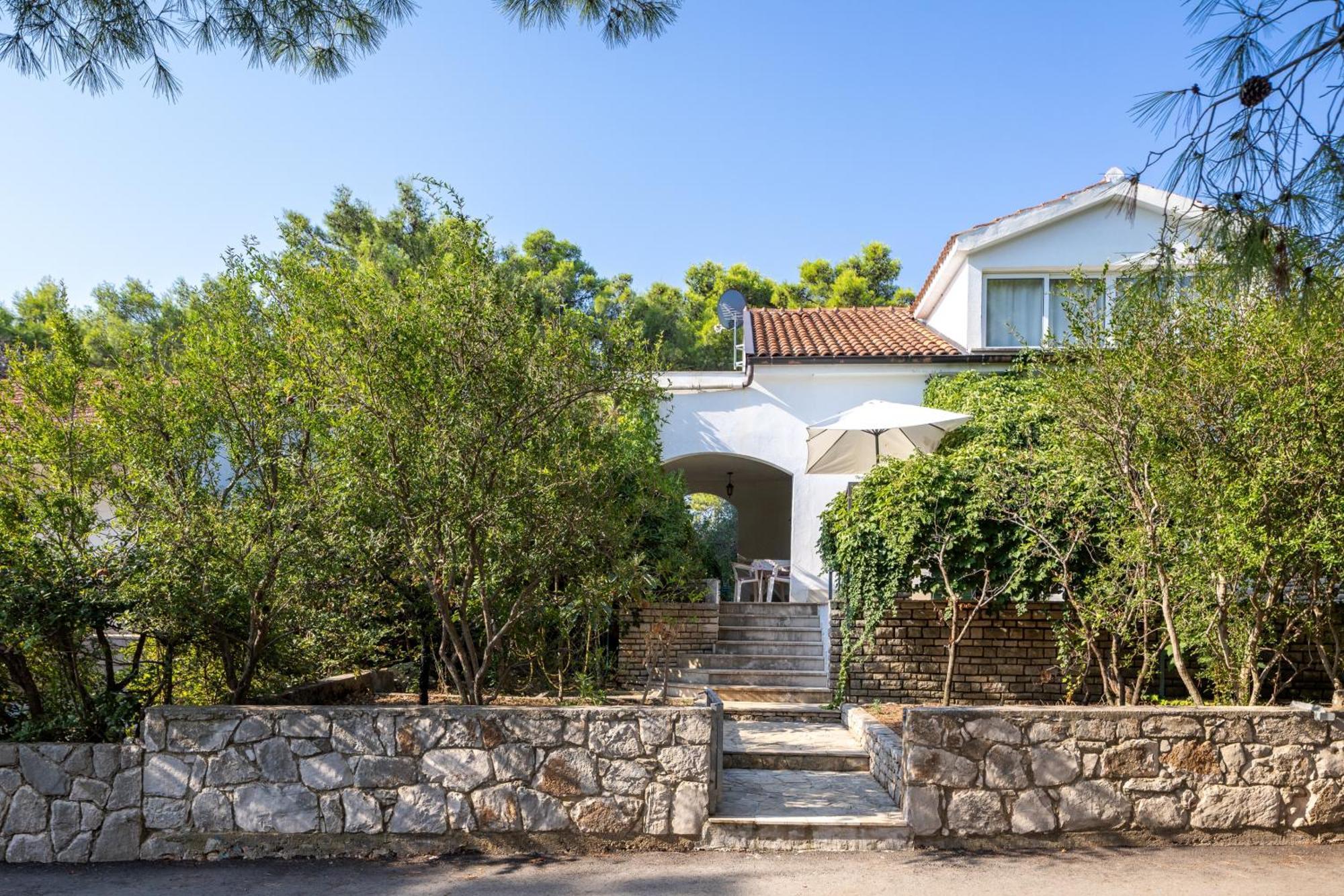 Apartments By The Sea Mudri Dolac, Hvar - 582 브로보스카 외부 사진